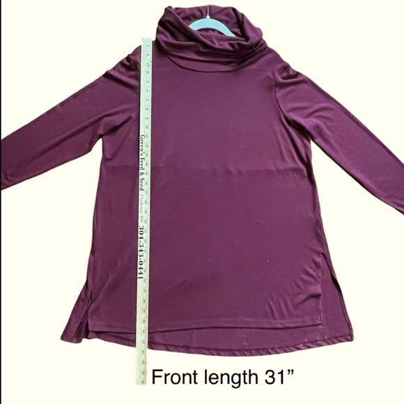 Lisa Rinna Collection Cowl Neck Tunic Top With Long Sleeves. Burgundy. Size 1XP - Picture 11 of 13